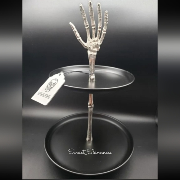 HALLOWEEN Metal Skeleton Hand 3 Tier Footed Serving Stand Appetizer Dessert Tray - Picture 12 of 12